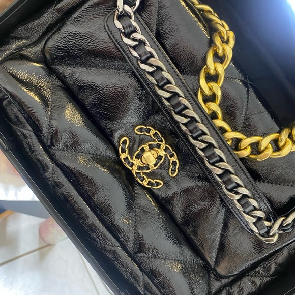 Handbag - Picture 13 of 14